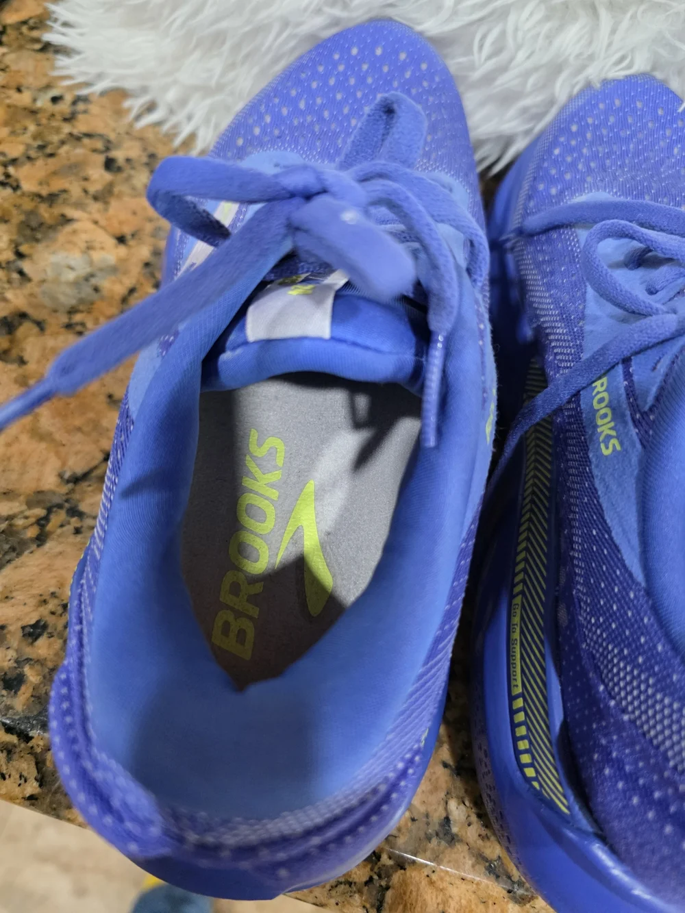 Brooks women athletic
